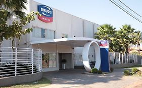 Druds Hotel